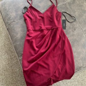 Lulus dress - Tags on Never Worn